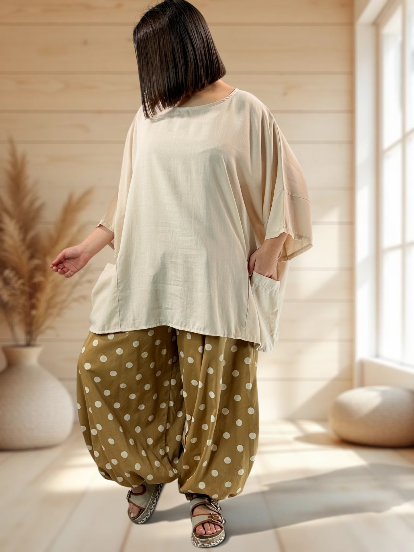 OCEANE  - TUNIQUE OVERSIZE BEIGE JUSQU'A LA TAILLE 56