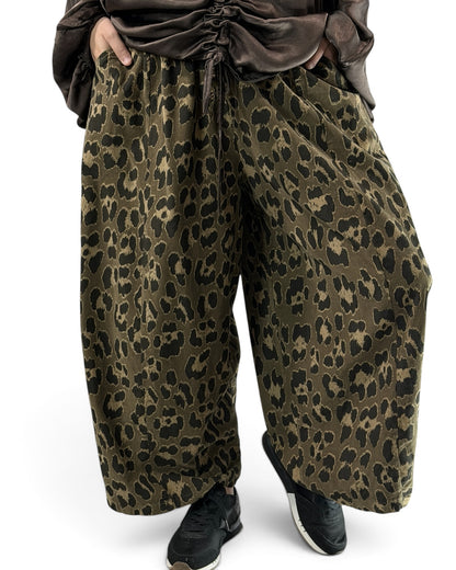 ZANZIBAR - PANTALON LEOPARD KAKI EN VELOURS MILLERAIE TAILLE 48 A 54