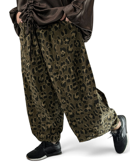 ZANZIBAR - PANTALON LEOPARD KAKI EN VELOURS MILLERAIE TAILLE 48 A 54