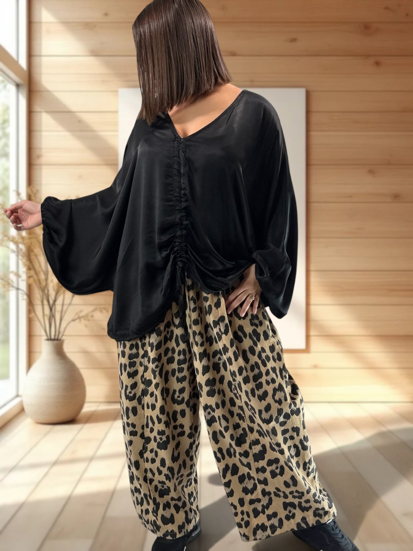 ZANZIBAR - PANTALON LEOPARD CAMEL EN VELOURS MILLERAIE TAILLE 48 A 54