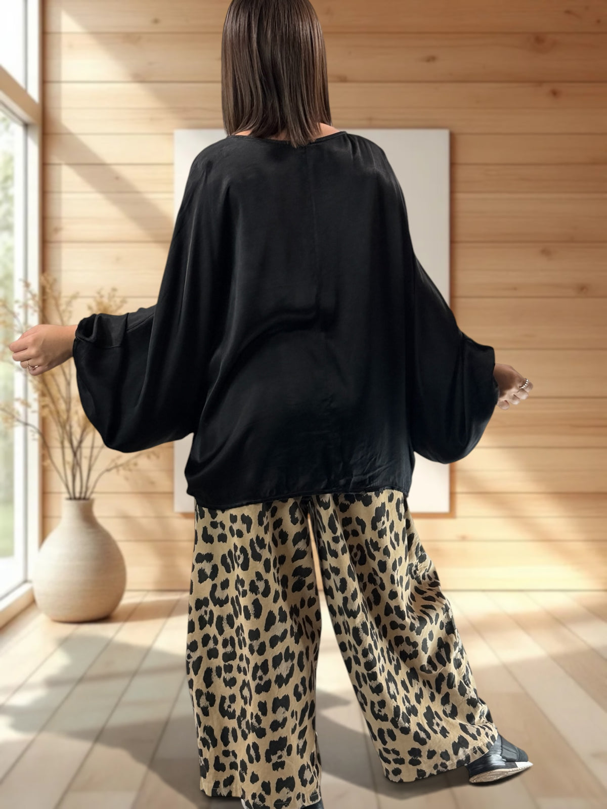 AMBROSIA - BLOUSE NOIRE EFFET SOYEUSE JUSQU'A LA TAILLE 56