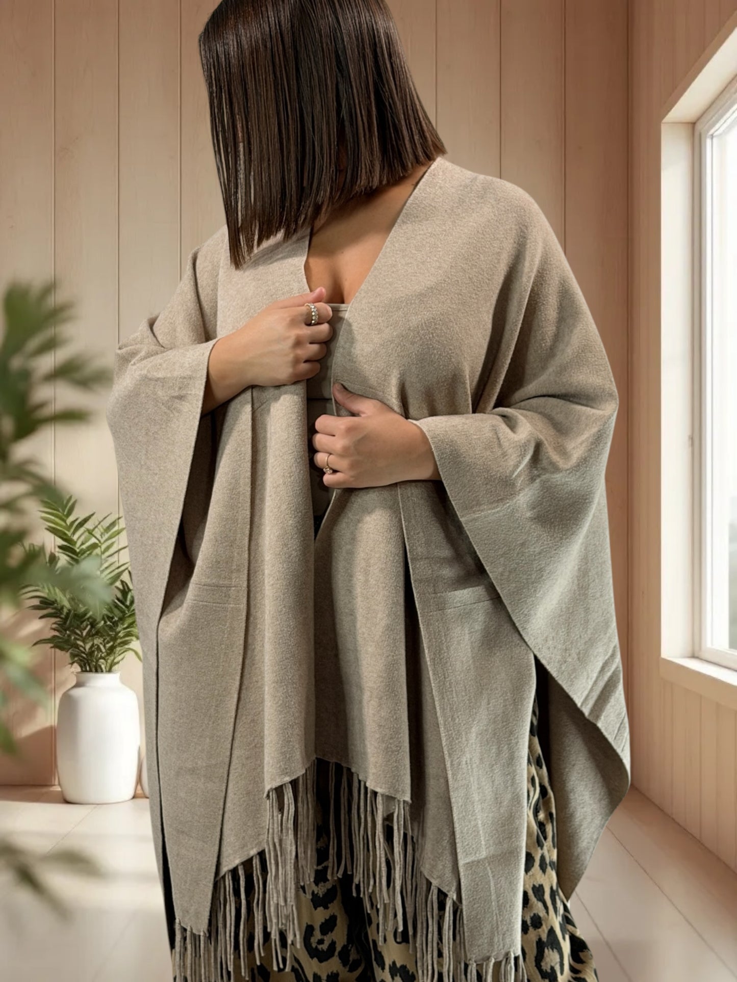 DONNA - CAPE PONCHO BEIGE