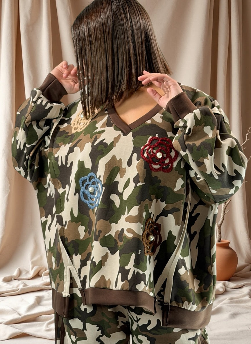 ROSA- SWEAT OVERSIZE CAMOUFLAGE JUSQU'A LA TAILLE 52/54