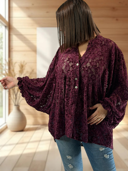 MIRELLA - BLOUSE BORDEAUX EN DENTELLE JUSQU'A LA TAILLE 52/54
