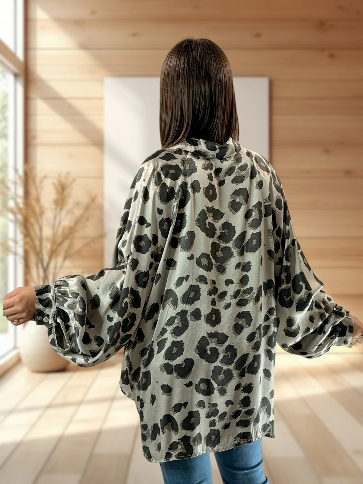 ANGELICA - BLOUSE LEOPARD TAUPE JUSQU'A LA TAILLE 52/54