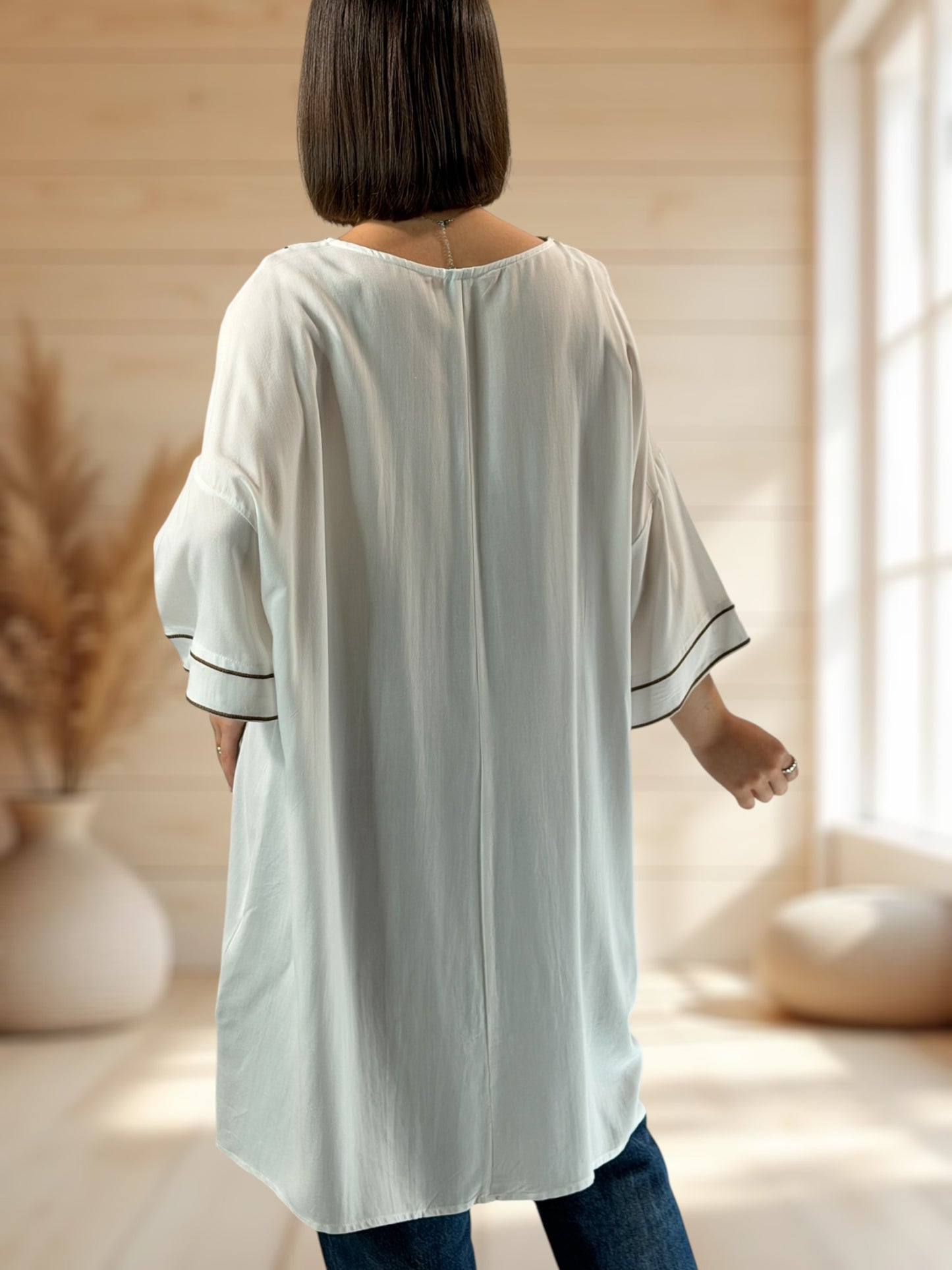 MARIETTA  - TUNIQUE OVERSIZE BRODEE JUSQU'A LA TAILLE 52/54