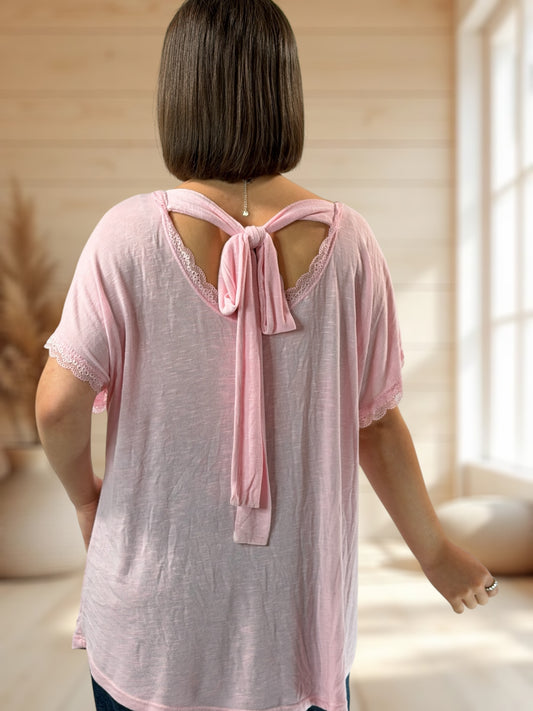 AMELIE - T-SHIRT ROSE EN VISCOSE NOEUD AU DOS JUSQU'A LA TAILLE 52