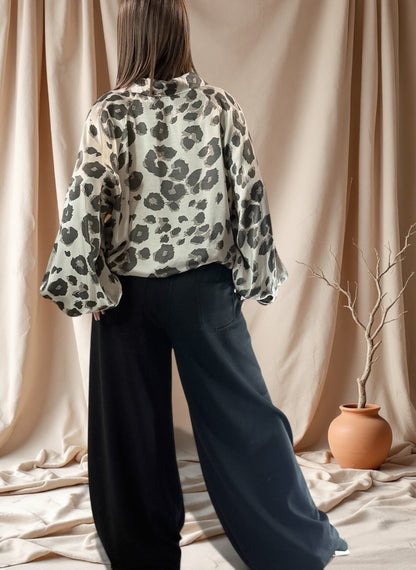 COCO - PANTALON NOIR AVEC BOUTONS TAILLE 46 A 50/52