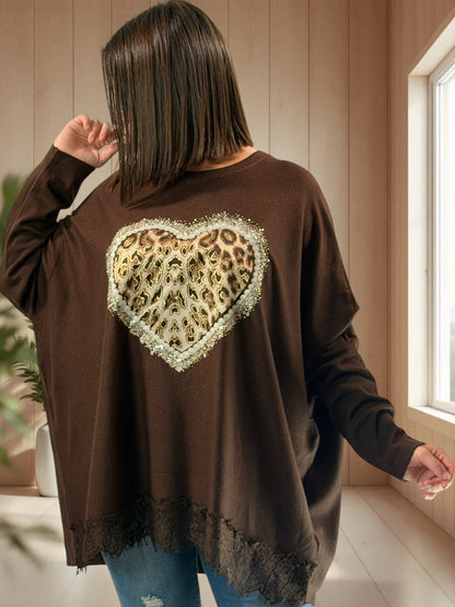 EVITA - PULL MARRON EN MAILLE AVEC COEUR LEOPARD JUSQU'A LA TAILLE 54