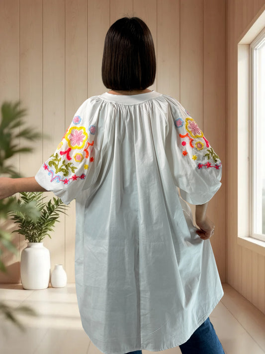 MADO - TUNIQUE BLANCHE OVERSIZE MANCHES BRODEES JUSQU'A LA TAILLE 56
