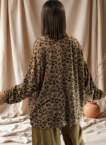 MADDY - PULL EN MAILLE LEOPARD CAMEL JUSQU'A LA TAILLE 56