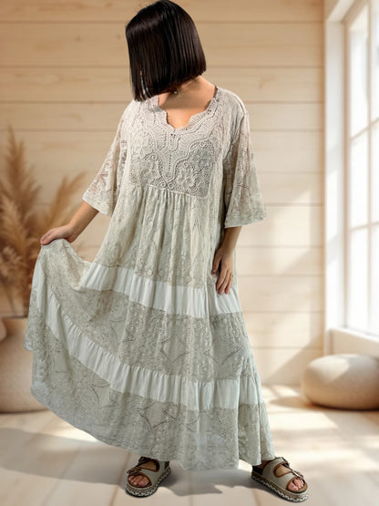 LINDA - ROBE LONGUE BEIGE EN DENTELLE JUSQU'A LA TAILLE 56