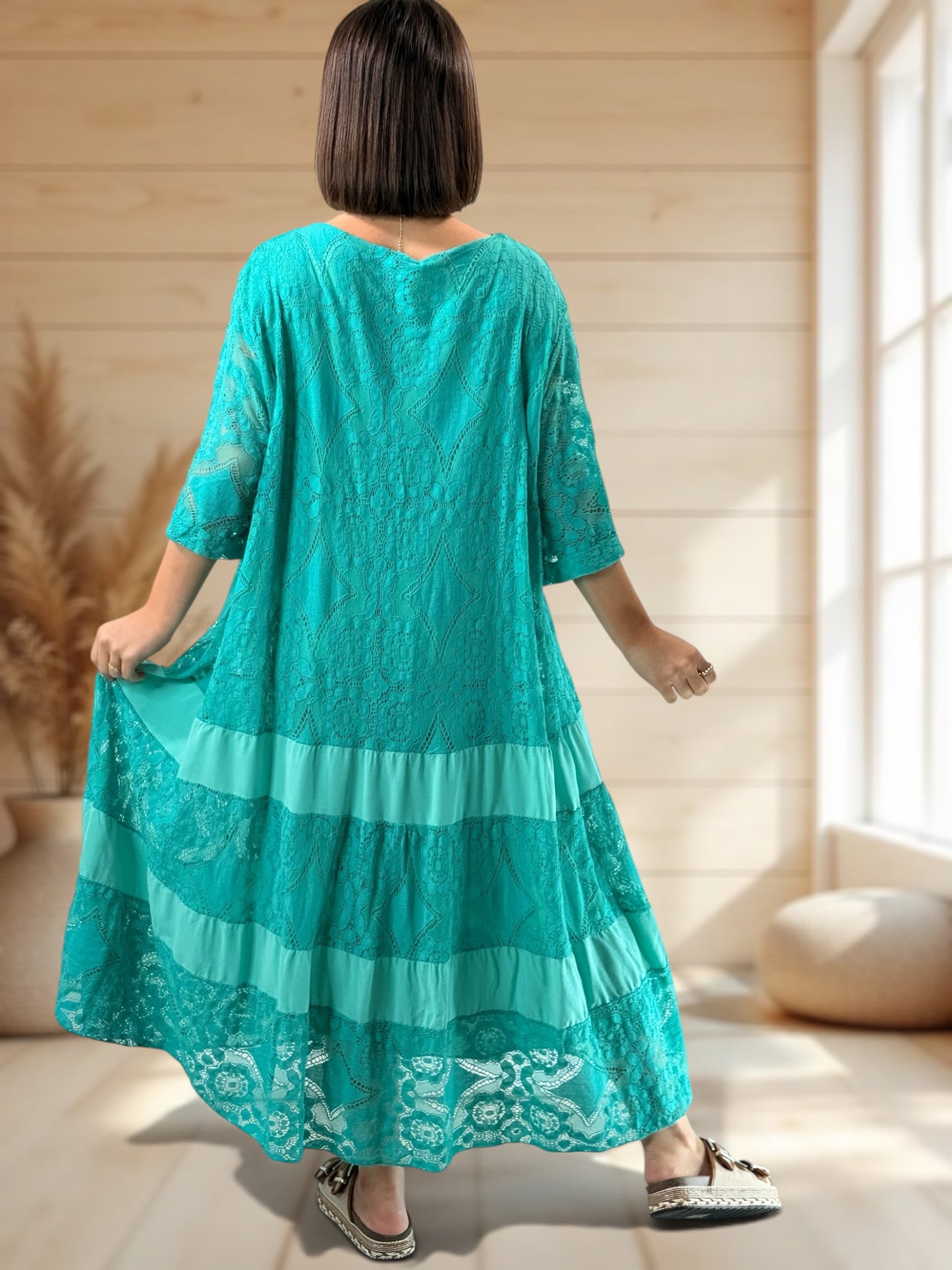 LINDA - ROBE LONGUE LAGON EN DENTELLE JUSQU'A LA TAILLE 56