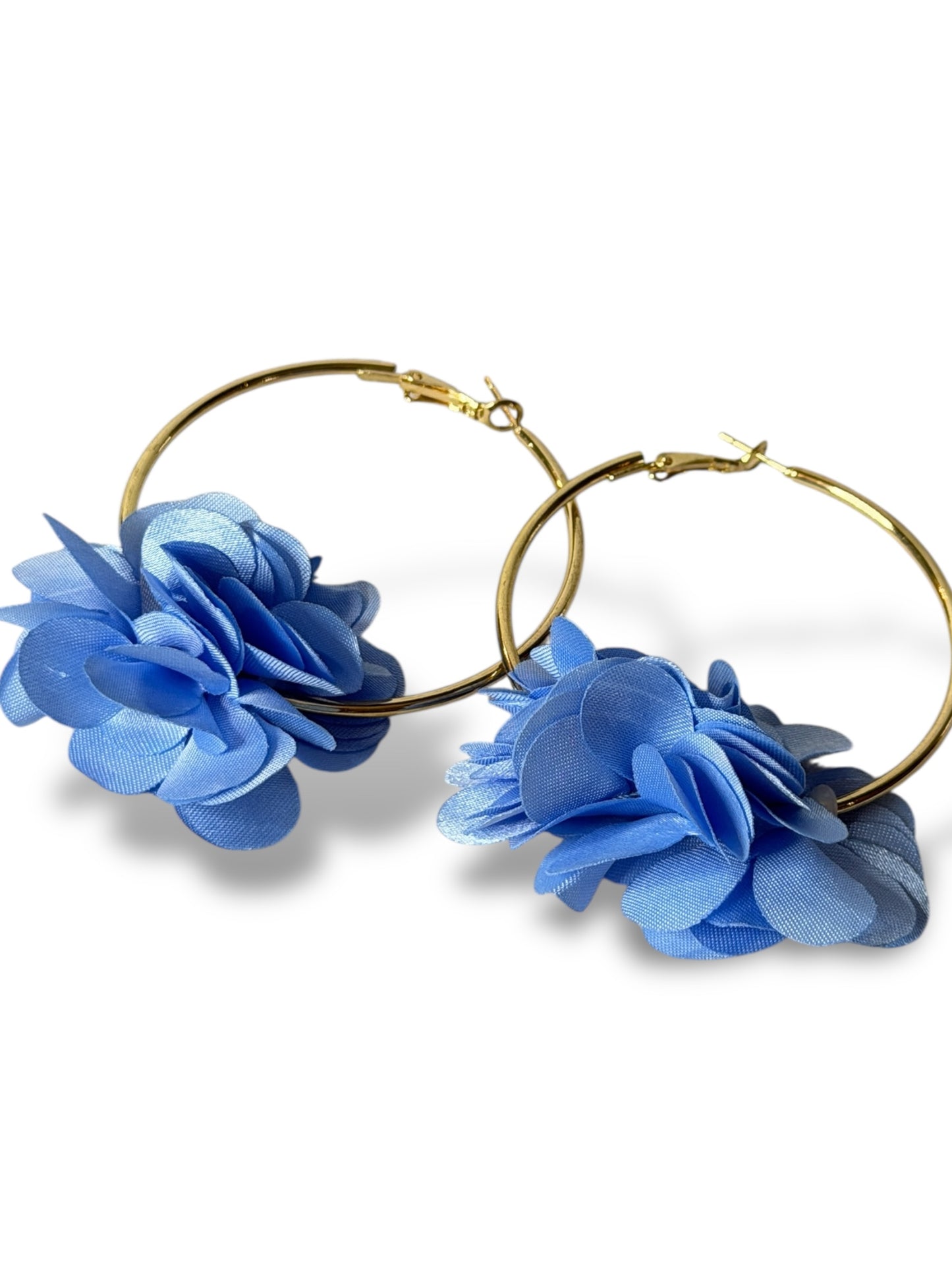 LOLITA - BOUCLES D'OREILLES CREOLES AVEC FLEUR BLEUE