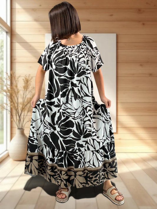 FANNY - ROBE LONGUE FLUIDE A MOTIF NOIR JUSQU'A LA TAILLE 52