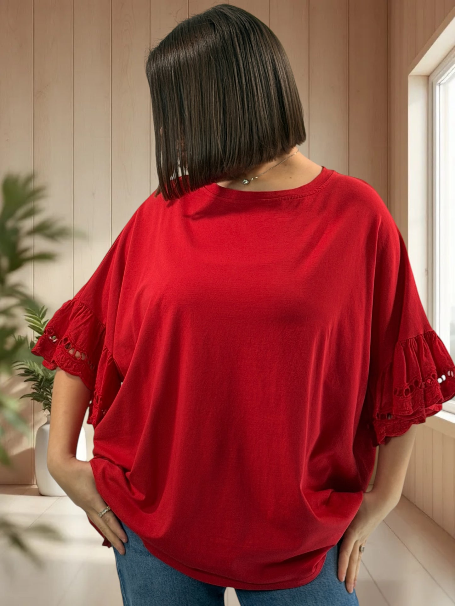 RAFAEL - T-SHIRT ROUGE MANCHES EN BRODERIE ANGLAISE JUSQU'A LA TAILLE 56
