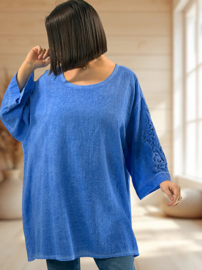 BELLA - TUNIQUE BLEUE MANCHES AVEC DENTELLE JUSQU'A LA TAILLE 54