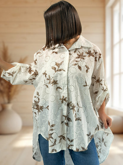 CEREZA - CHEMISE EN BRODERIE ANGLAISE MOTIF MARRON JUSQU'A LA TAILLE 56