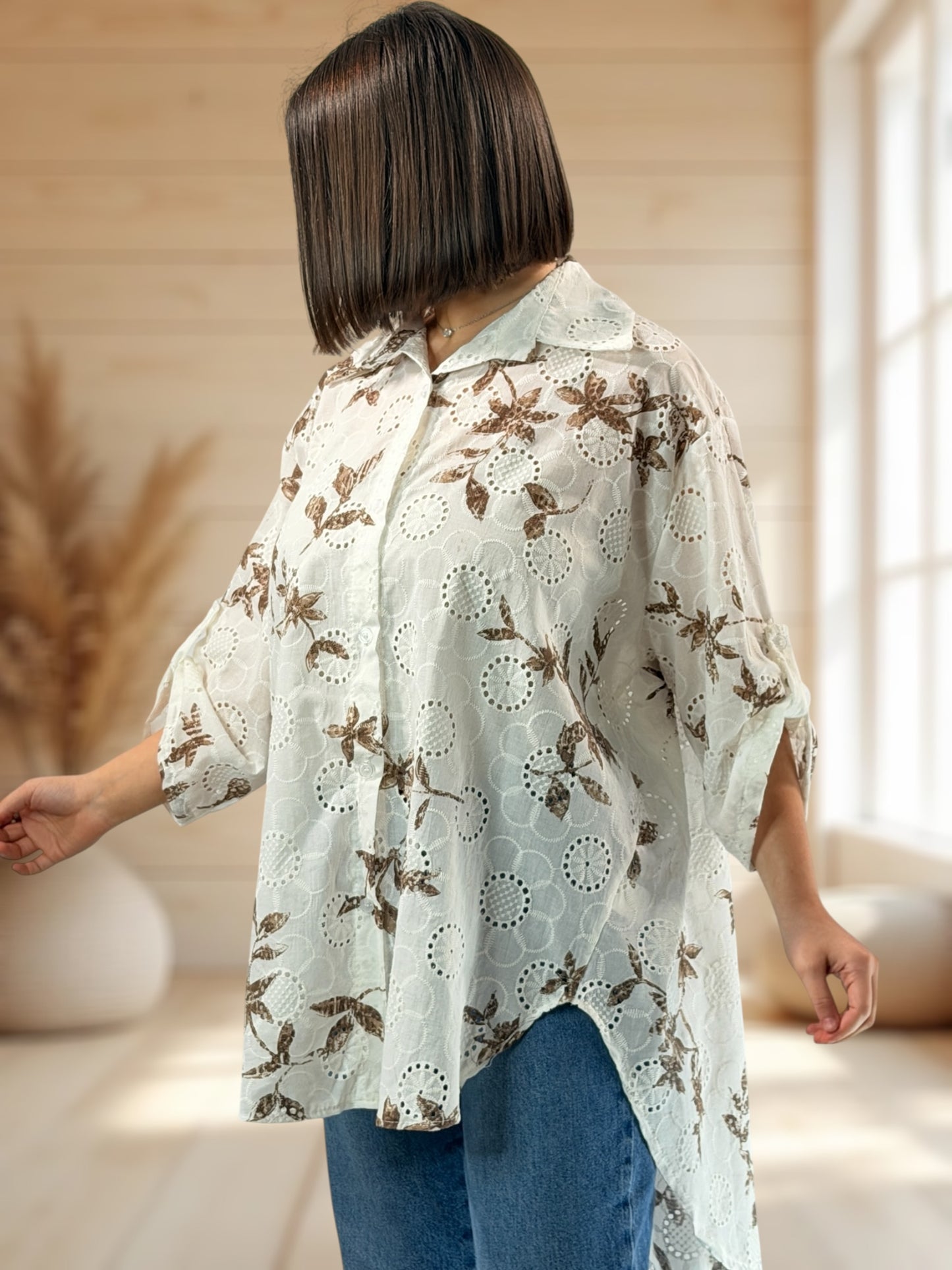 CEREZA - CHEMISE EN BRODERIE ANGLAISE MOTIF MARRON JUSQU'A LA TAILLE 56