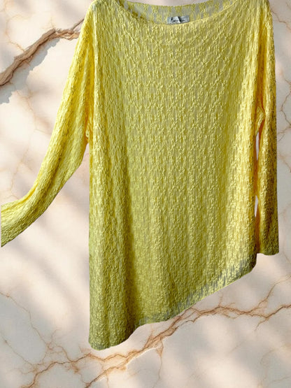 LOLA - TOP ASYMETRIQUE EN DENTELLE JAUNE TAILLE 46/48 A 56
