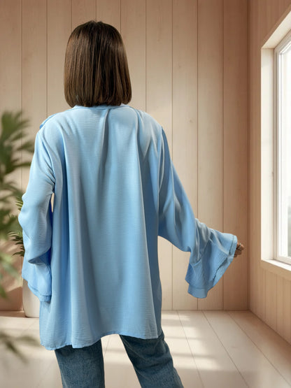 PRALINE - CHEMISE BLEUE A JABOT TAILLE 46 A 52/54