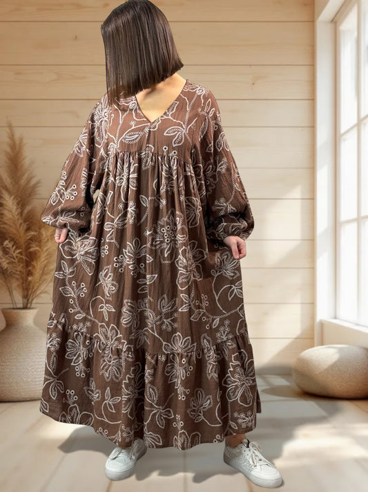 RITA - ROBE BRODEE MARRON JUSQU'A LA TAILLE 54
