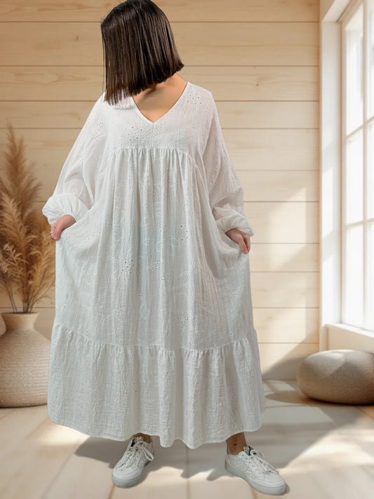 RITA - ROBE BRODEE BLANCHE JUSQU'A LA TAILLE 54