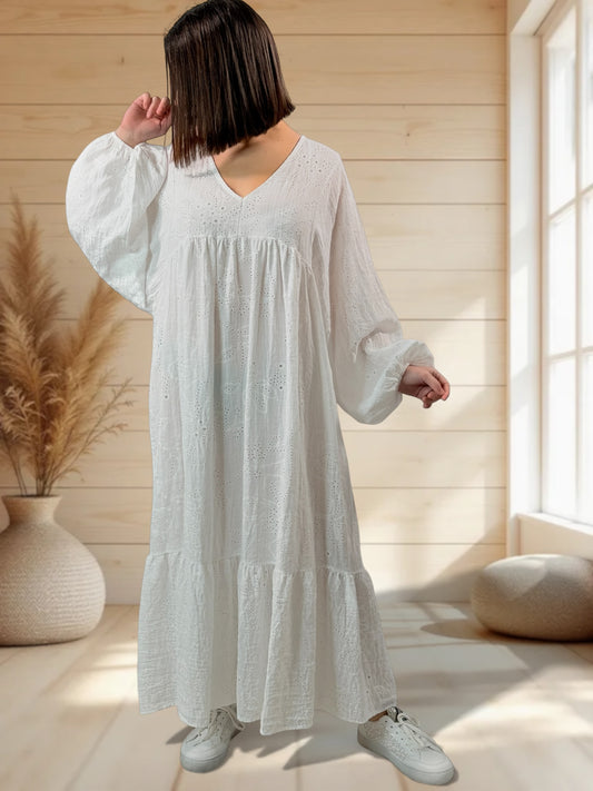 RITA - ROBE BRODEE BLANCHE JUSQU'A LA TAILLE 54