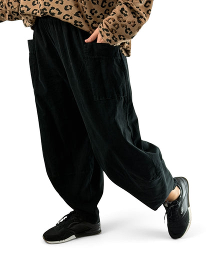 BASTIEN - PANTALON EN VELOURS MILLERAIE NOIR JUSQU'A LA TAILLE 52