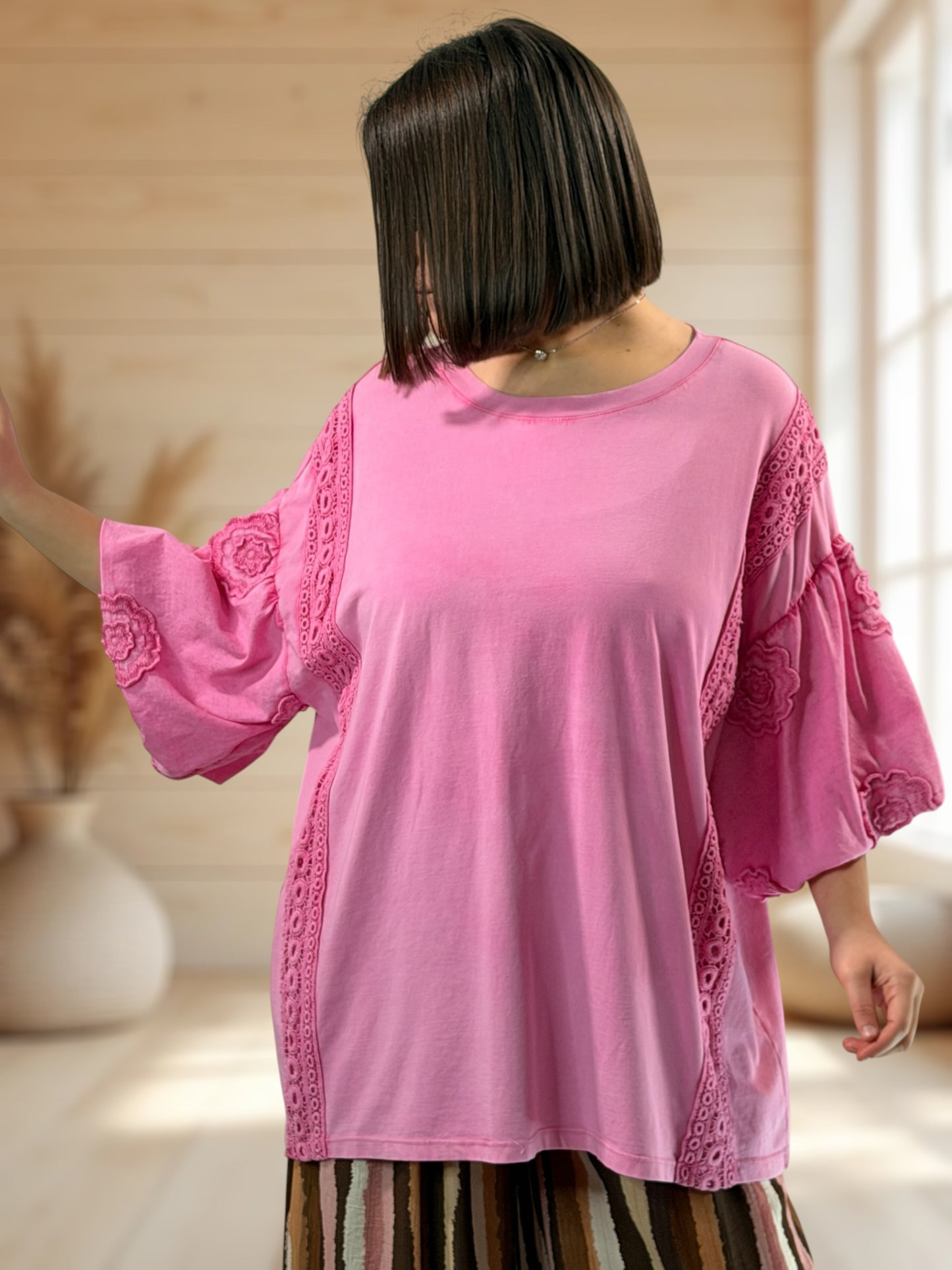EMILIO - T-SHIRT ROSE MANCHES BRODEES JUSQU'A LA TAILLE 54