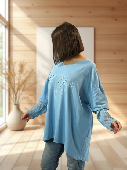 LOVELY - TEE-SHIRT BLEU CIEL MANCHES EN DENTELLE JUSQU'A LA TAILLE 54
