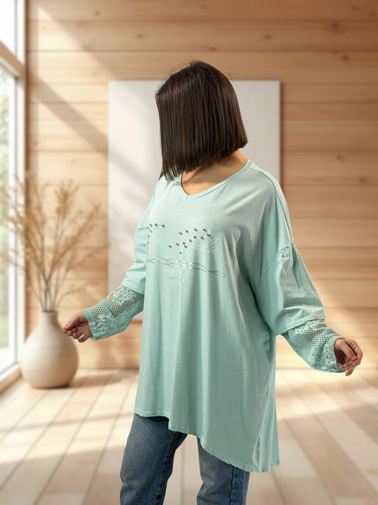LOVELY - TEE-SHIRT LAGON MANCHES EN DENTELLE JUSQU'A LA TAILLE 54