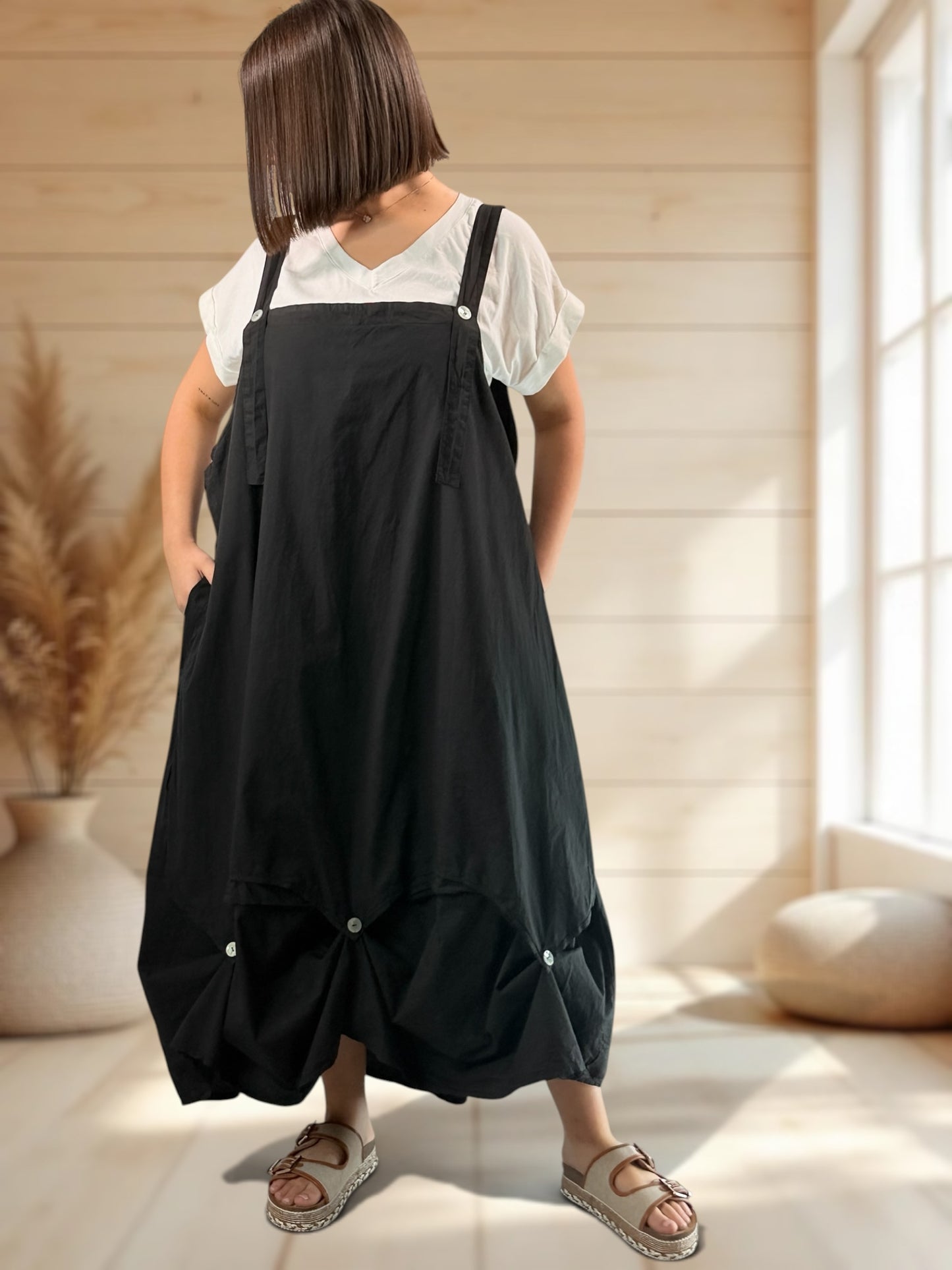 GLORIA - ROBE TABLIER NOIRE JUSQU'A LA TAILLE 54