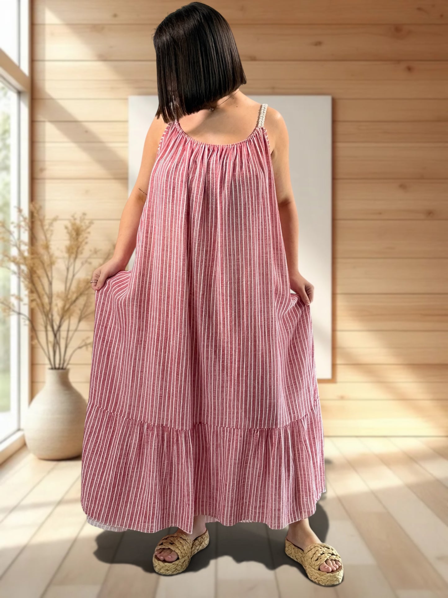 TERESA - ROBE LONGUE A RAYURE ROUGE JUSQU'A LA TAILLE 54