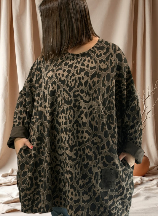 SAVANE - SWEAT OVERSIZE LEOPARD MARRON JUSQU'A LA TAILLE 56/58
