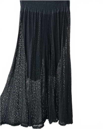 KAORI - PANTALON NOIR EN DENTELLE JUSQUA LA TAILLE 48