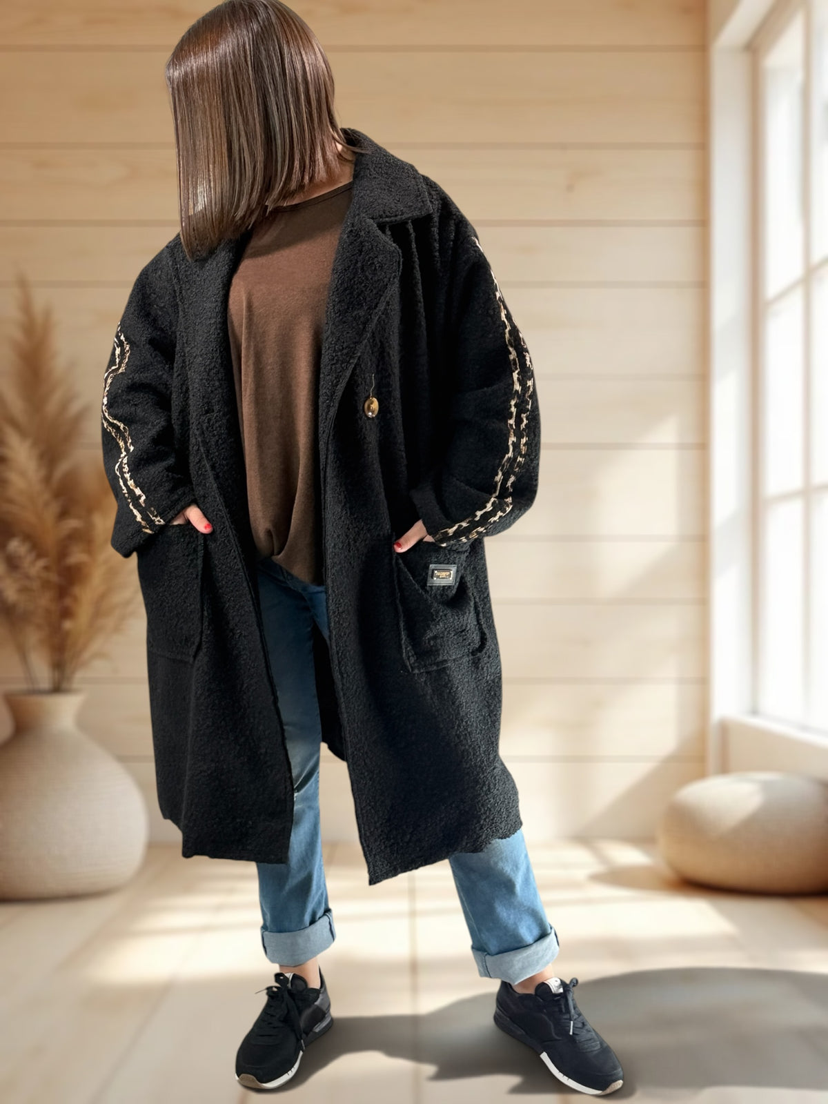 CLARICE - MANTEAU NOIR A BOUCLETTE JUSQU'A LA TAILLE 48/50 A 56