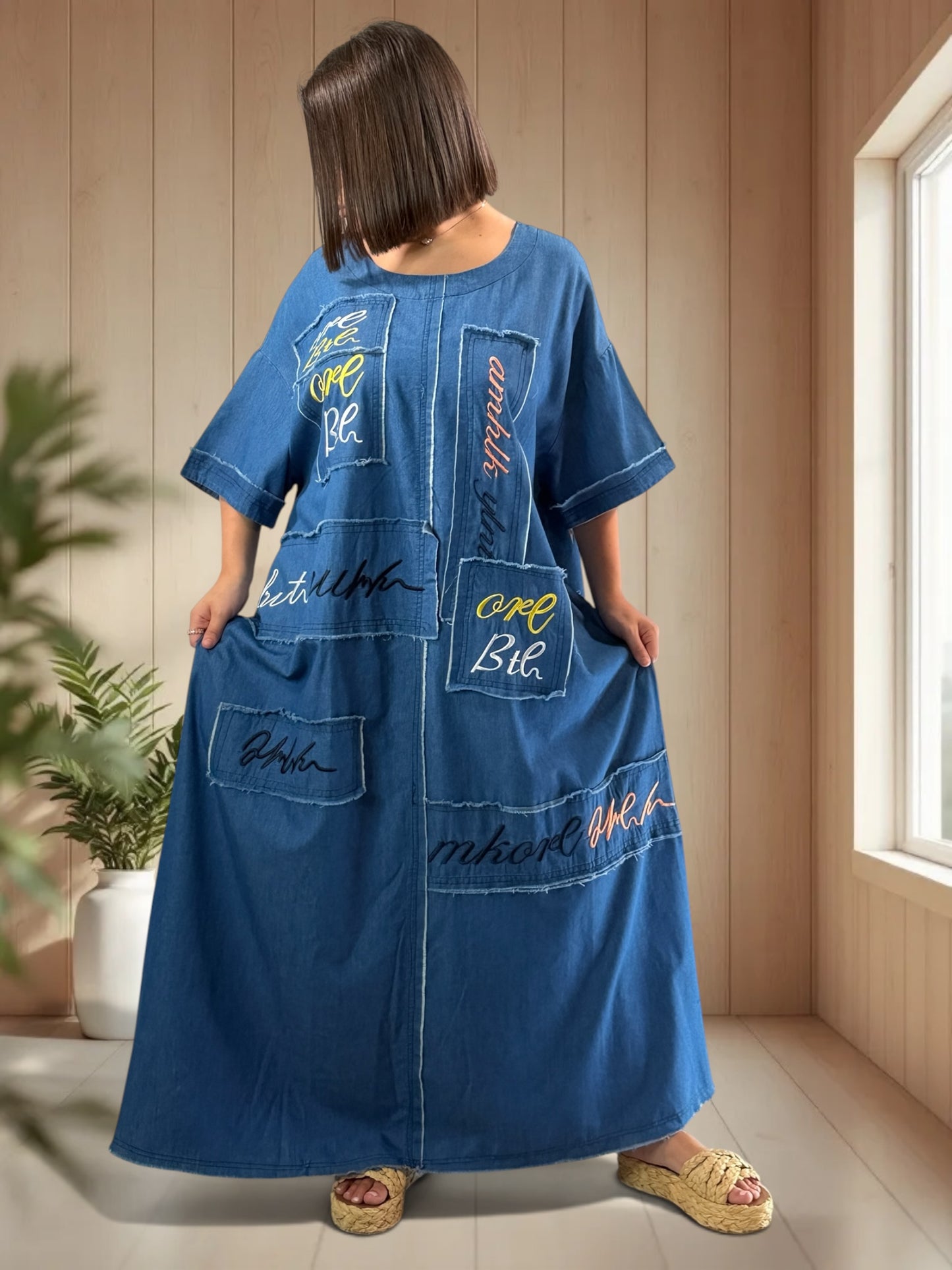 LAURETTA - ROBE LONGUE OVERSIZE EN TENCELL BRODEE JUSQU'A LA TAILLE 56
