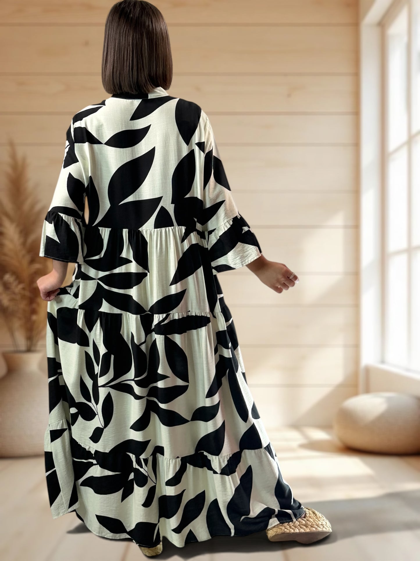 CARLA - ROBE LONGUE MOTIF NOIR JUSQU'A LA TAILLE 48