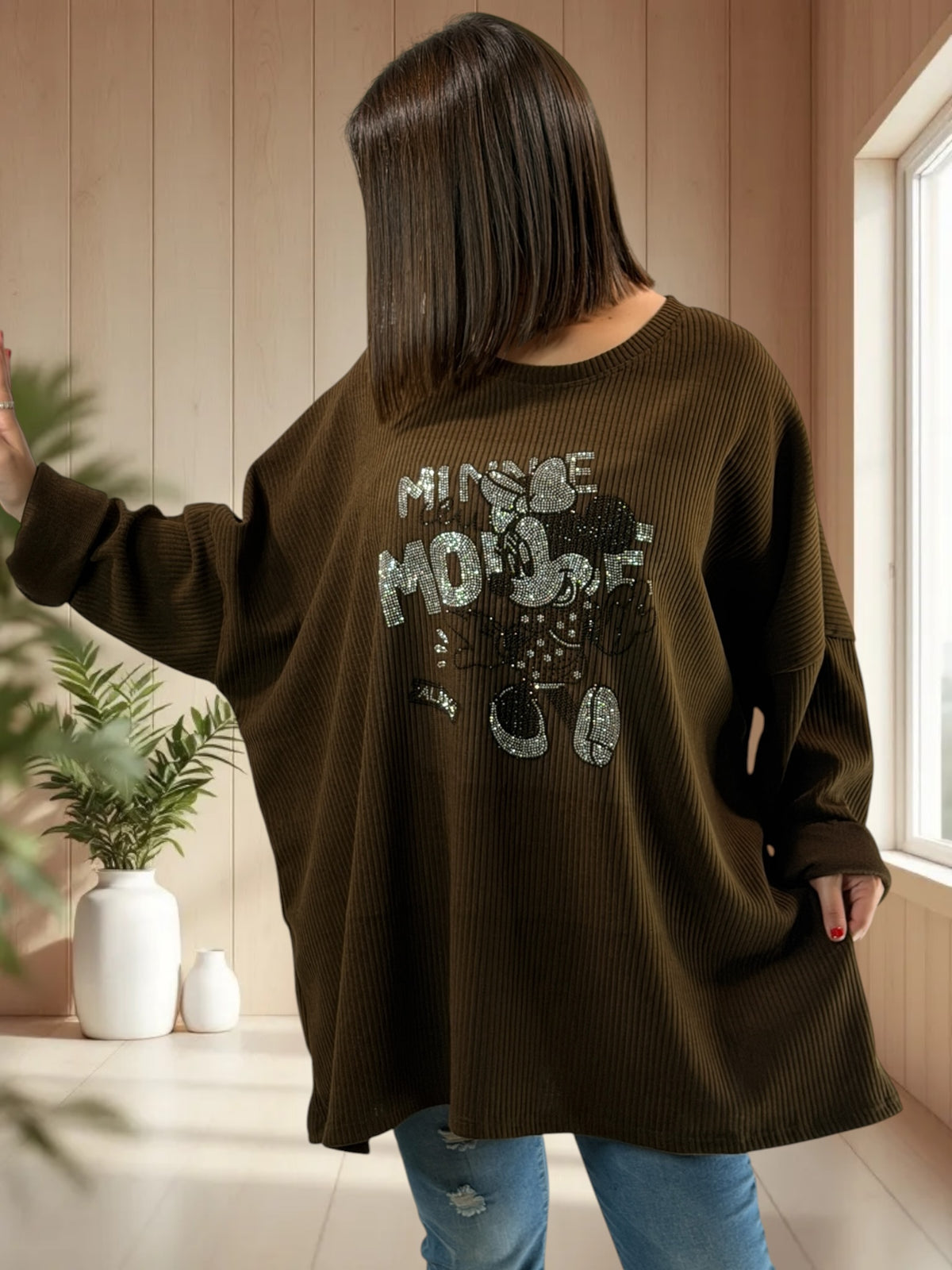 PAOLINA - TUNIQUE OVERSIZE MARRON AVEC MICKEY JUSQU'A LA TAILLE 58