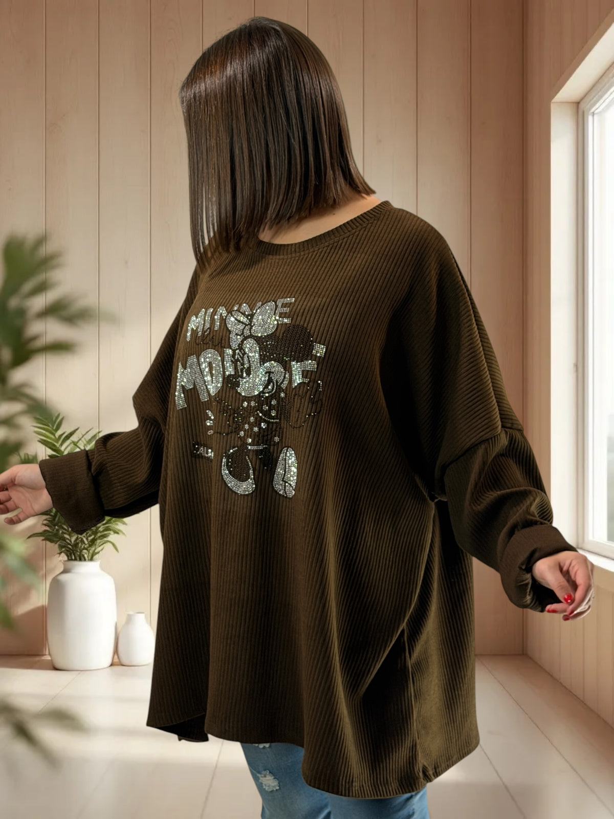 PAOLINA - TUNIQUE OVERSIZE MARRON AVEC MICKEY JUSQU'A LA TAILLE 58
