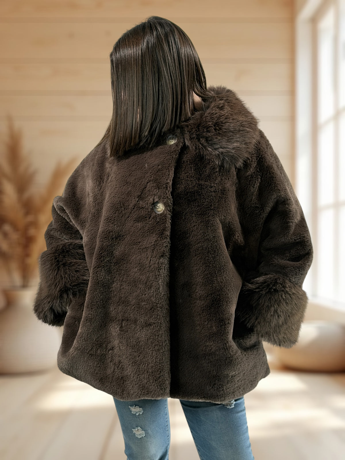 COURCHEVEL - VESTE MARRON OVERSIZE EN FAUSSE FOURRURE JUSQU'A LA TAILLE 54