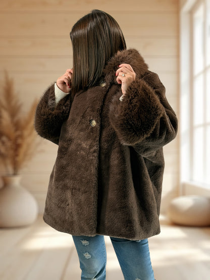 COURCHEVEL - VESTE MARRON OVERSIZE EN FAUSSE FOURRURE JUSQU'A LA TAILLE 54