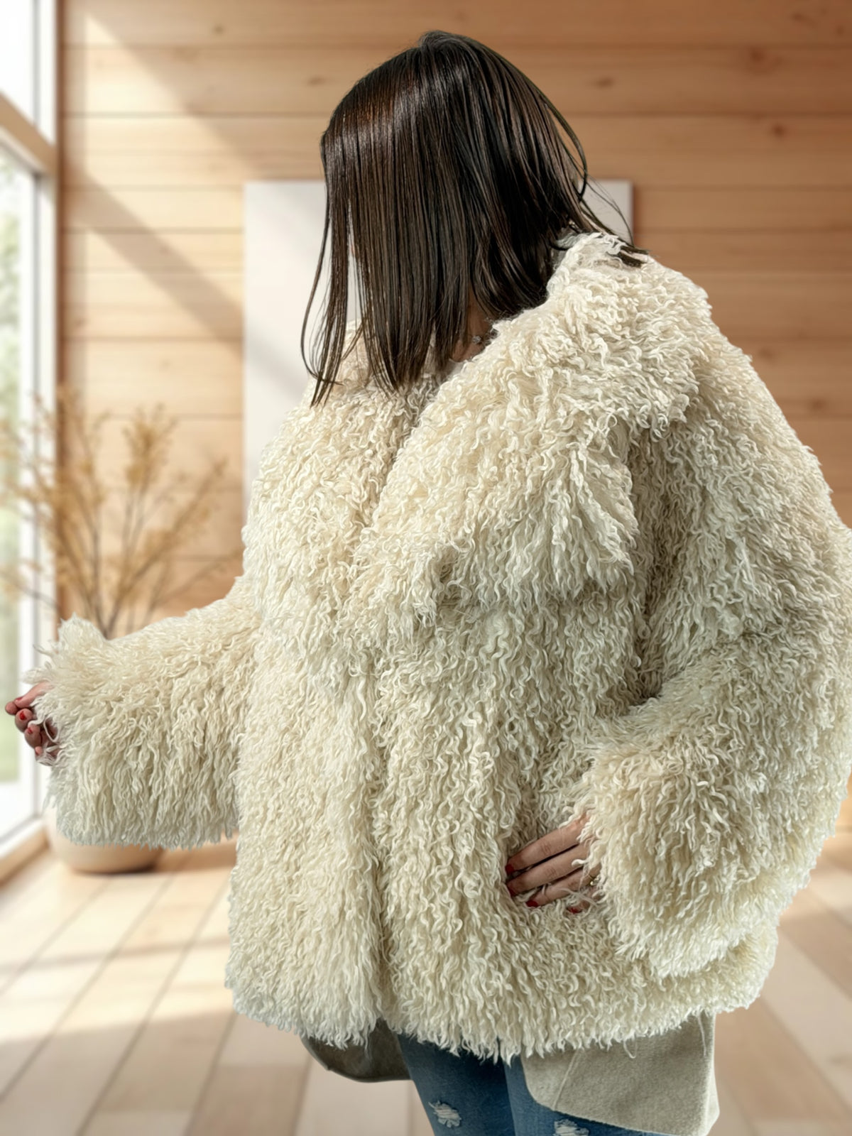 MERIBEL- VESTE OVERSIZE EN FAUSSE FOURRURE JUSQU'A LA TAILLE 52