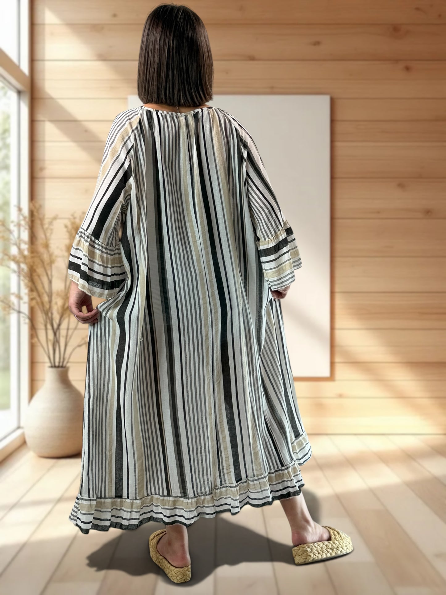 FRANCESCA - ROBE A RAYURE NOIRE JUSQU'A LA TAILLE 56