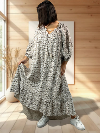 AMBER - ROBE EN GAZE DE COTON MOTIF TAUPE JUSQU'A LA TAILLE 54/56