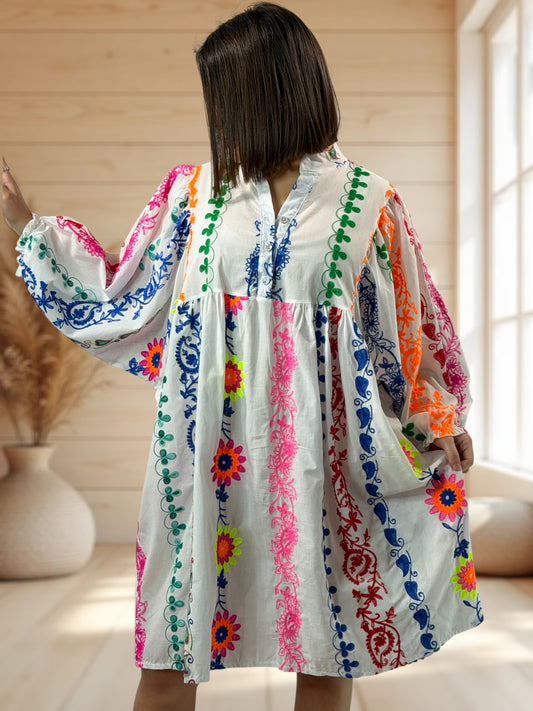 LOUISIE  - TUNIQUE OVERSIZE MOTIF BRODEE JUSQU'A LA TAILLE 54