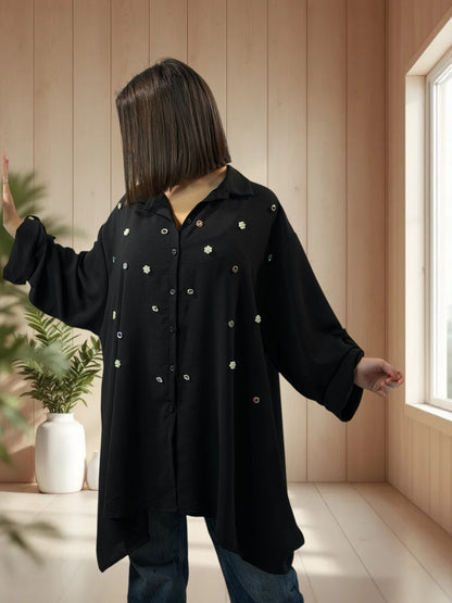 ABIGAIL - CHEMISE OVERSIZE NOIRE AVEC STRASS JUSQU'A LA TAILLE 58/60