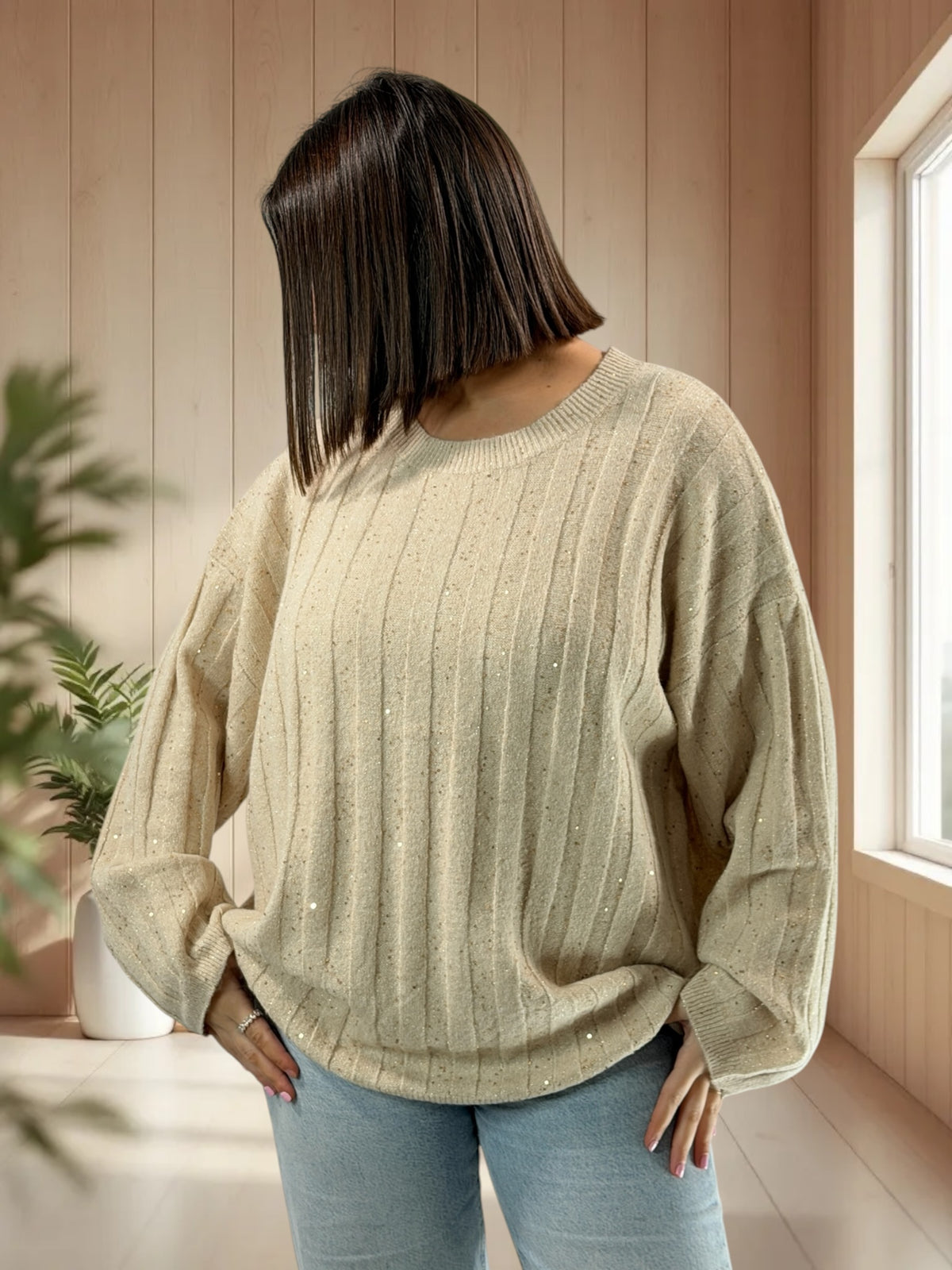 SERENA - PULL OVERSIZE CREME AVEC SEQUINS JUSQU'A LA TAILLE 52/54
