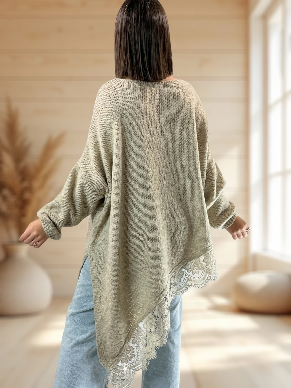 WENDY - PULL OVERSIZE BEIGE AVEC DENTELLE JUSQU'A LA TAILLE 54/56